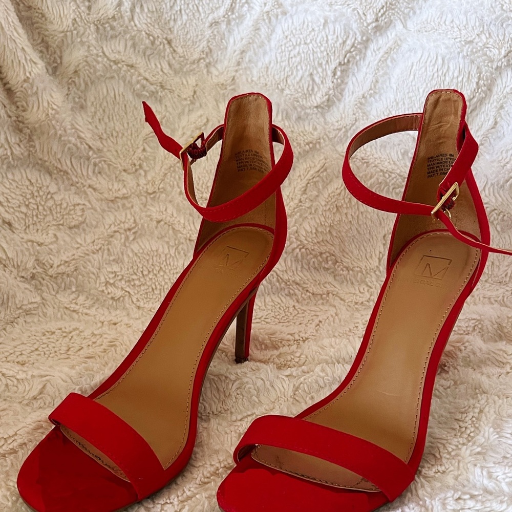 Very comfortable heels!